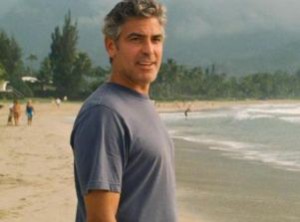 George Clooney in una scena del film "Paradiso amaro"