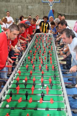 Gerenzano, "Sport inte...grati 2014", calcio balilla a sette