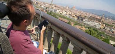 Persona partecipante al progetto europeo "Europe without Barriers": uno sguardo a Firenze
