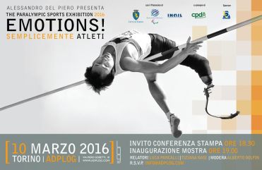 Manifesto della mostra di Torino "Emotions! Semplicemente atleti", 10 marzo-30 aprile 2016