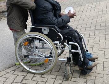 Rifugiato con disabilità arrivato in Italia