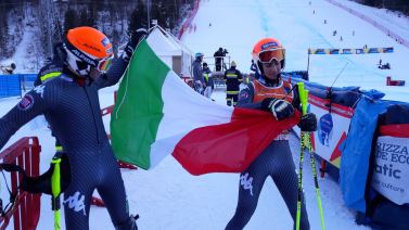 Giacomo Bertagnolli e Fabrizio Casal dopo la medaglia d'oro a Tarvisio 2017