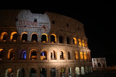 Colosseo illuminato il 7 settembre 2017, in occasione della Giornata Mondiale della Distrofia di Duchenne