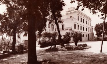 Foto d'epoca dell'Istituto Domenico Martuscelli di Napoli