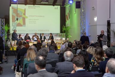 Presentazione dell'Etichetta Lilla all'"Olio Officina Festival" di Milano