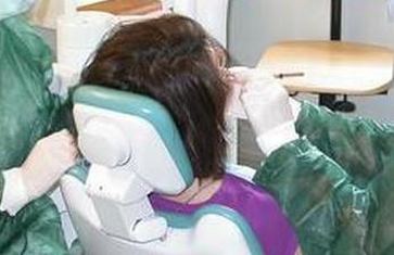Intervento odontoiatrico su una persona con disabilità