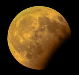 Eclissi parziale di luna
