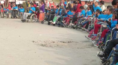 Persone nepalesi con disabilità