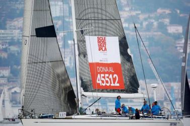 Barca "Vanish" con l'AISM alla "Barcolana 2019"