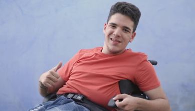 Ragazzo con disabilità protagonista del cortometraggio "Don't Park Here!", Taviano (Lecce), agosto 2020