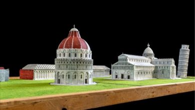 Miniatura di Piazza dei Miracoli a Pisa