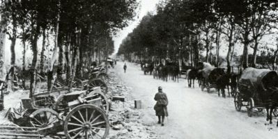 Equipaggiamenti dell'esercito italiano abbandonati durante la ritirata da Caporetto nel novembre 1917 (©ANSA-S&M Studio)