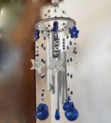 Sonaglio realizzato da Azzurra Amoruso in vetro di Hebron, cristalli e swarovski