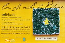 La copertina del catalogo della Mostra di Latina, con l'opera «Omino nel prato» di Ettore Balduzzi