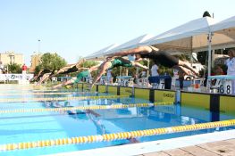 La partenza della finale di nuoto dei 50 stile donne ai Global Games 2011