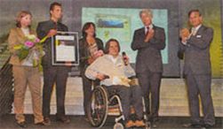 La consegna del Premio Marketing SMG Award 2009 a Independent L. di Merano, per il portale «Alto Adige per tutti»