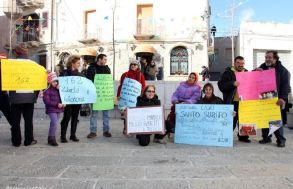 Il sit-in di protesta del 12 dicembre a Nuoro (foto di Claudio Gualà)