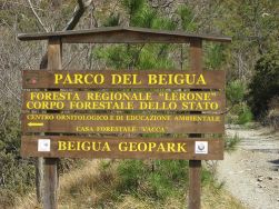 L'ingresso al Parco del Monte Beigua sull'«Alta Via dei Monti Liguri»