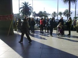 Un'immagine della manifestazione di Cagliari del 19 gennaio scorso, davanti alla sede del Consiglio Regionale (foto di ABC Sardegna)