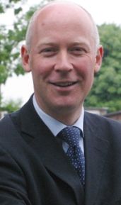Jonathan Shaw, sottosegretario di Stato al Lavoro e alle Pensioni del Governo inglese