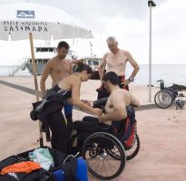 Preparativi all'immersione sull'Isola dell'Asinara (foto di HSA Italia)