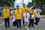 I ragazzi dell'ANGSA spezzina (Associazione Nazionale Genitori Soggetti Autistici), vincitori di medaglie ai Giochi Special Olympics