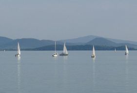 Barche a vela sul Lago Trasimeno