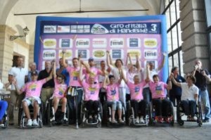Maglie Rosa del Giro d'Italia di Handbike prima della tappa di Casale Monferrato