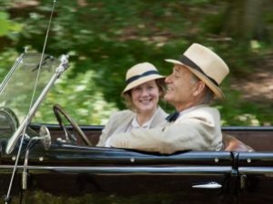 Laura Linney e Bill Murray in "A Royal Weekend"