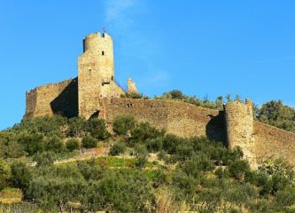 Castello di Monte Ursino a Noli (Savona)