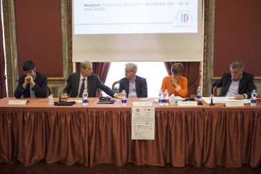 Giorno del Dono 2014, incontro a Torino, 4 ottobre (da sinistra: Luca Ballero, Piero Fassino, Edoardo Patriarca, Giovanna Rossiello e Aldo Bertelle