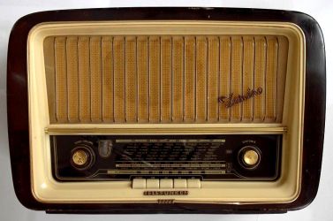 Una vecchia radio