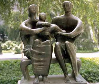 Henry Moore, "Gruppo di famiglia", 1945