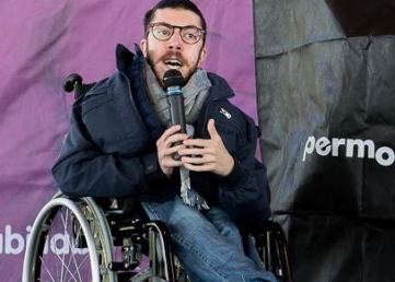 Iacopo Melio alla "Disabili Abili Fest" di Campi Bisenzio (Firenze), maggio 2016 (foto di Mattia Micheli)