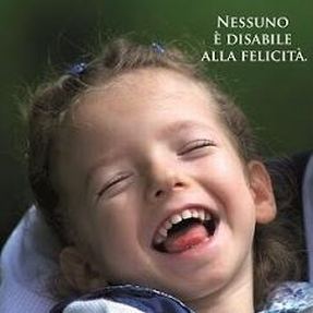 Immagine-simbolo della campagna "Nessuno è disabile alla felicità" di Fondazione Ariel, giugno 2016
