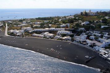 Spiaggia di Ficogrande nell'Isola di Stromboli
