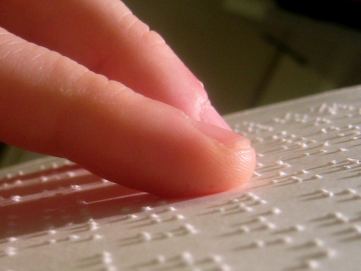 Lettura con il sistema Braille