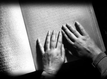 Cervai, 20 dicembre 2019, "Letture in punta di dita", immagine della locandina