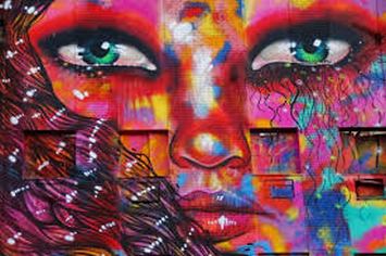 Particolare di un graffito realizzato dalla street artist brasiliana Panmela Castro