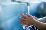 Come lavarsi le mani (e altri consigli utili): una videoguida