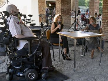 Antonio Giuseppe Malafarina, Federica Millefiorni e Lella Costa al Festival delle Abilità 2020 di Milano (foto di Silvia Calderone)