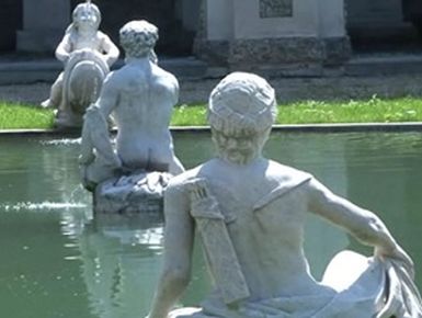 Torino, statue della Fontana del Nettuno della Villa della Regina