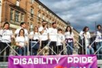 Un'altra immagine di partecipanti al "Disability Pride Torino 2023"