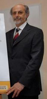 Il presidente dell'AISM Mario Alberto Battaglia