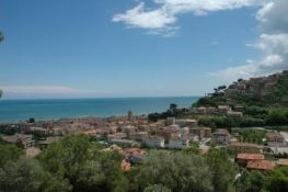 Un'immagine panoramica di Cupra Marittima, in provincia di Ascoli Piceno