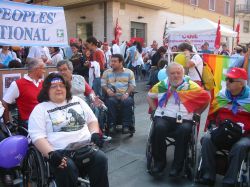 Immagini da una manifestazione di Disabled Peoples' International (DPI)