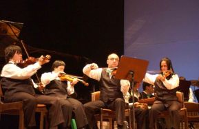 Alcuni componenti dell'Orchestra Sinfonica di Esagramma