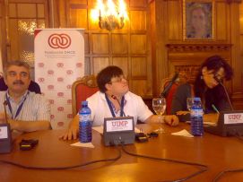 Un'altra immagine di Pablo Pineda durante il Convegno di Santander