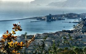 Panoramica del porto di Savona