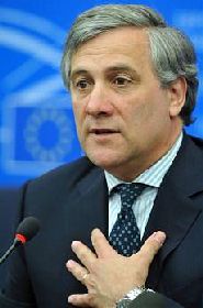 Il vicepresidente della Commissione Europea Antonio Tajani, responsabile per il settore Trasporti